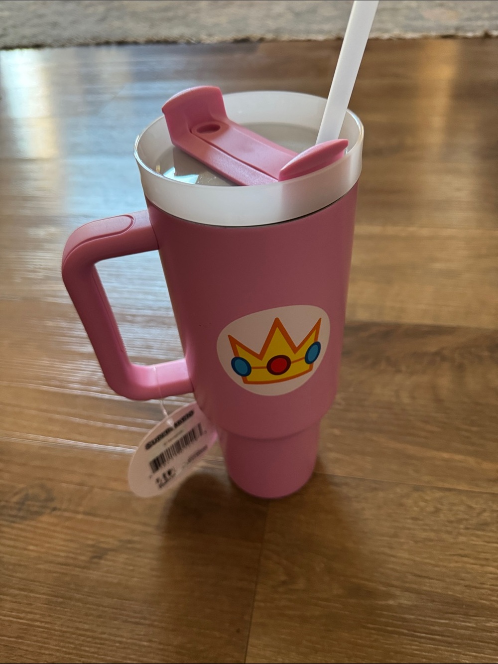 NWT Super Mario Bros Princess peach 40 ounce tumbler with straw